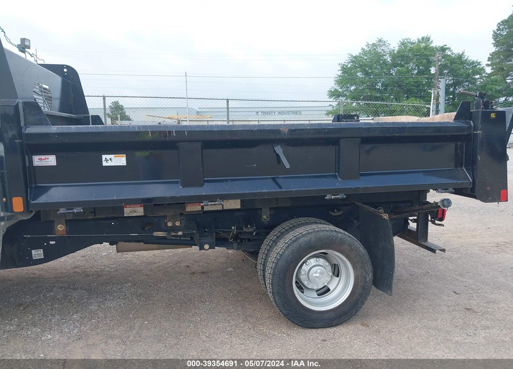 2019 RAM 3500 CHASSIS TRADESMAN/SLT VIN: 3C7WRSBJ8KG720360