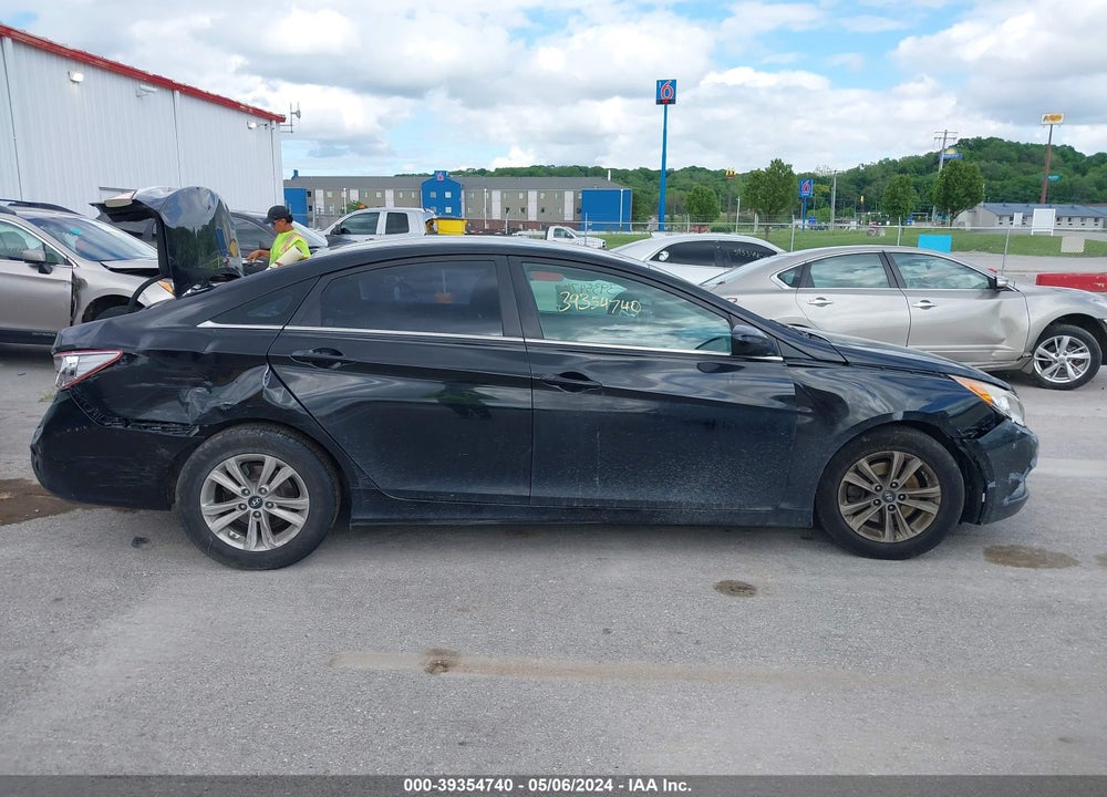 2013 HYUNDAI SONATA GLS VIN: 5NPEB4AC1DH692424
