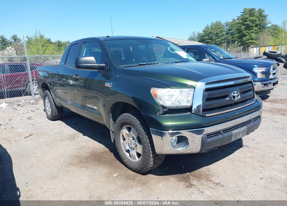 2013 TOYOTA TUNDRA GRADE 5.7L V8 VIN: 5TFUY5F17DX308500