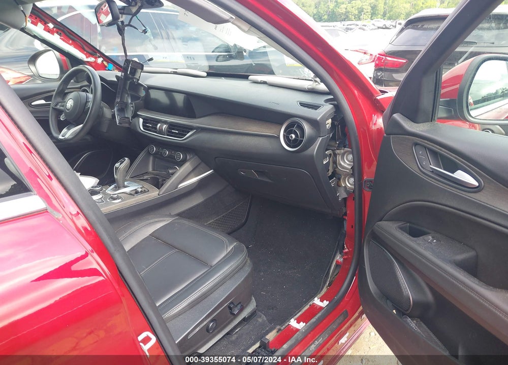2021 ALFA ROMEO STELVIO TI AWD VIN: ZASPAKBN5M7D15851