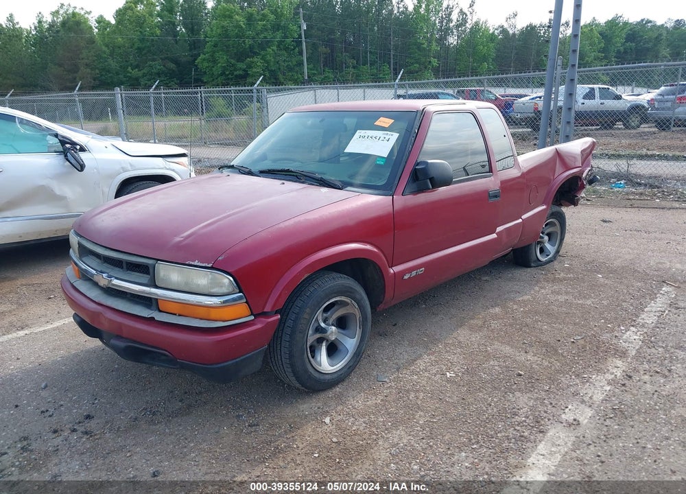 1998 CHEVROLET S-10 LS FLEETSIDE VIN: 1GCCS1945W8128747