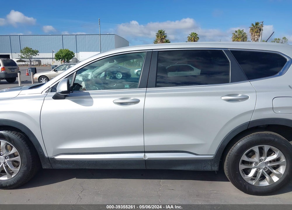 2019 HYUNDAI SANTA FE SE VIN: 5NMS23ADXKH057752