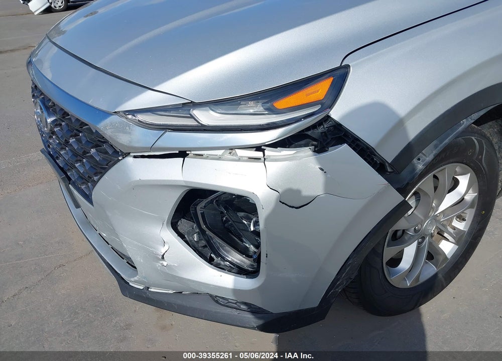 2019 HYUNDAI SANTA FE SE VIN: 5NMS23ADXKH057752