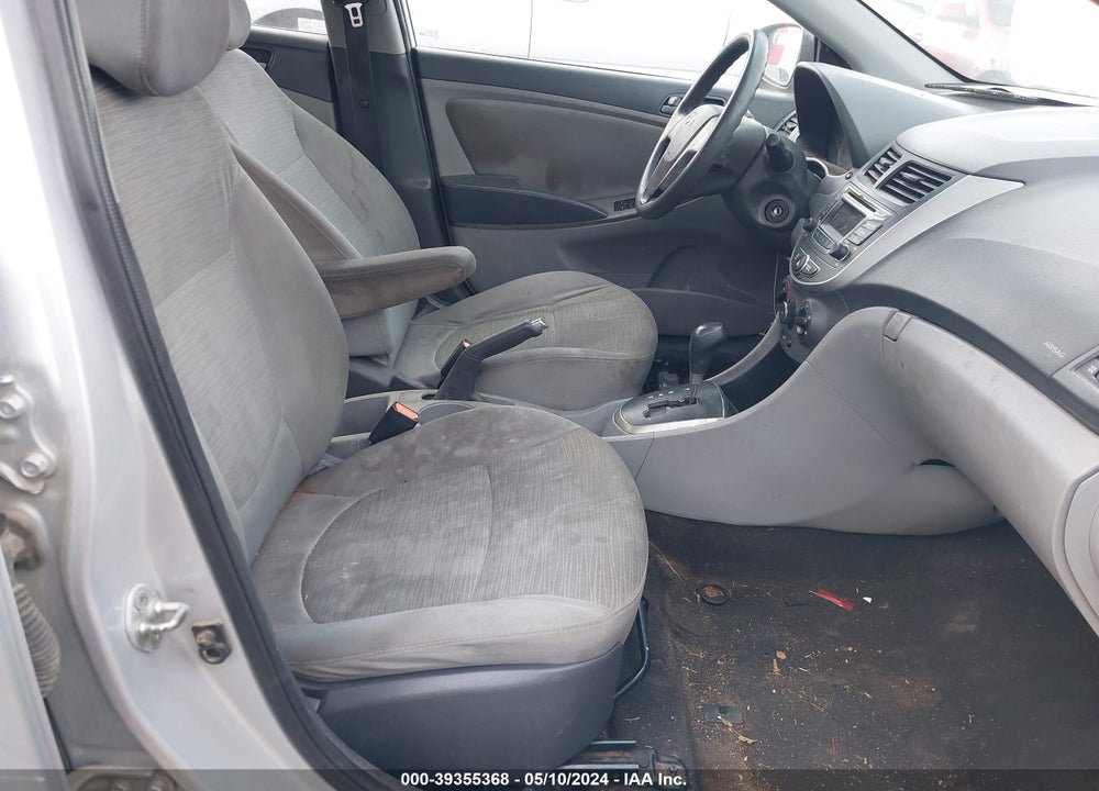2015 HYUNDAI ACCENT GLS VIN: KMHCT4AE2FU885952