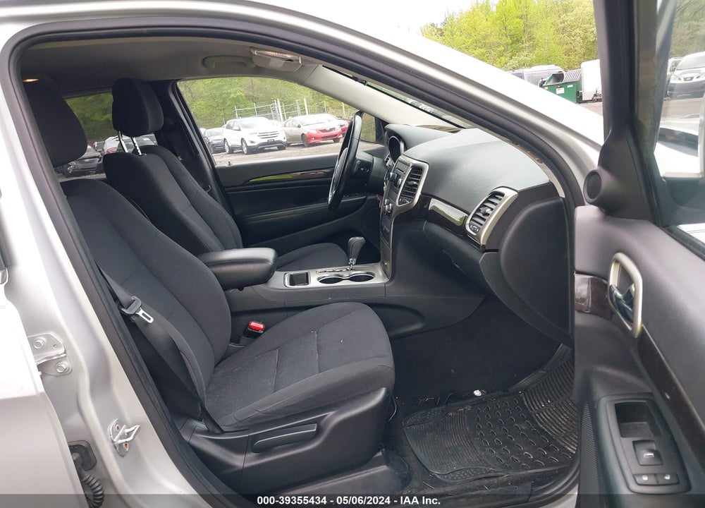 2011 JEEP GRAND CHEROKEE LAREDO VIN: 1J4RR4GG3BC585269