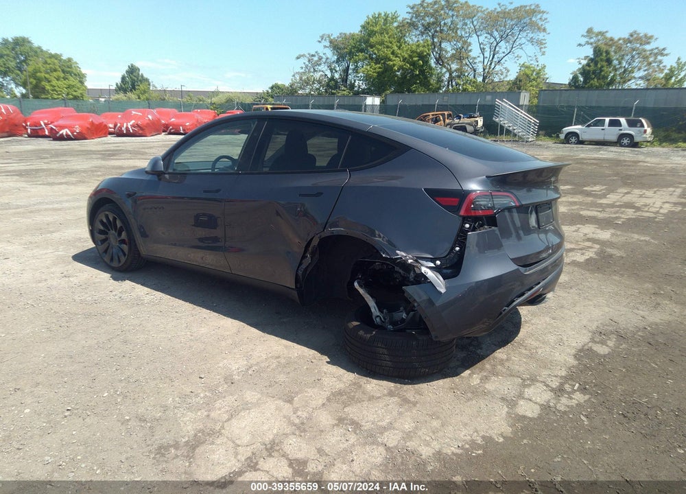 2023 TESLA MODEL Y VIN: 7SAYGDEFXPF902625
