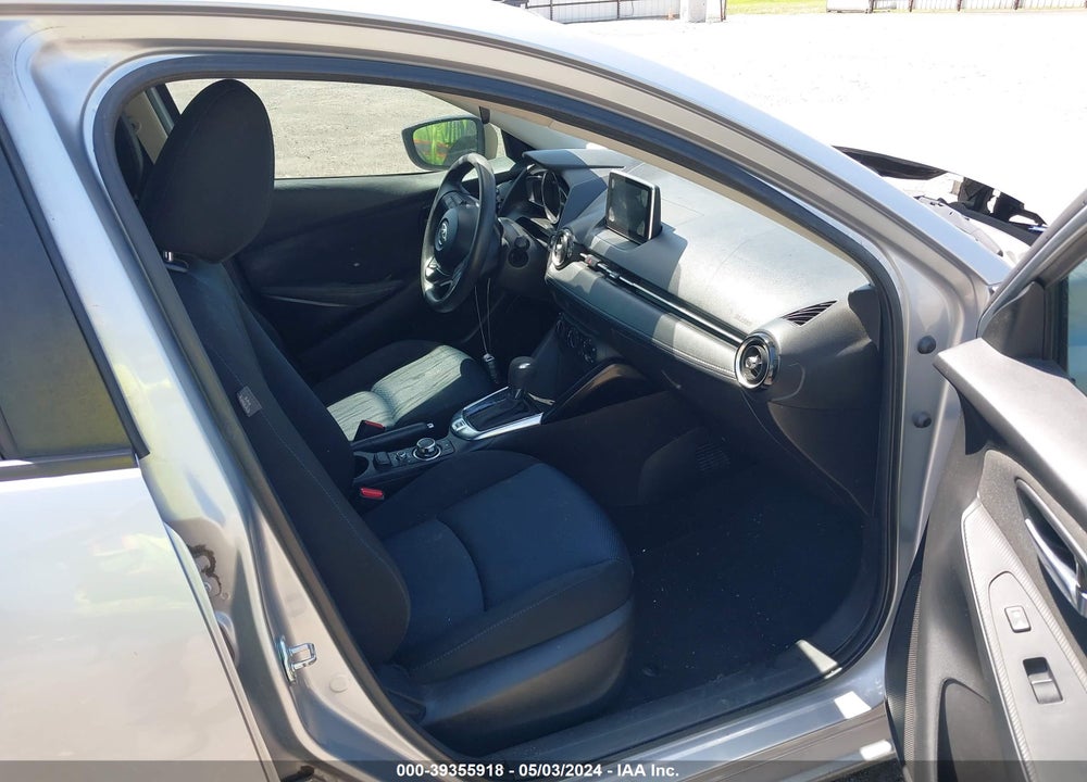 2017 TOYOTA YARIS IA VIN: 3MYDLBYV8HY156066