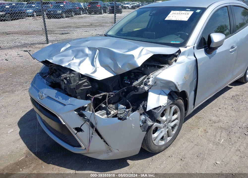 2017 TOYOTA YARIS IA VIN: 3MYDLBYV8HY156066