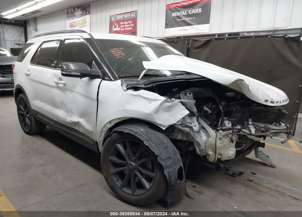 2017 FORD EXPLORER XLT VIN: 1FM5K8D89HGC06074