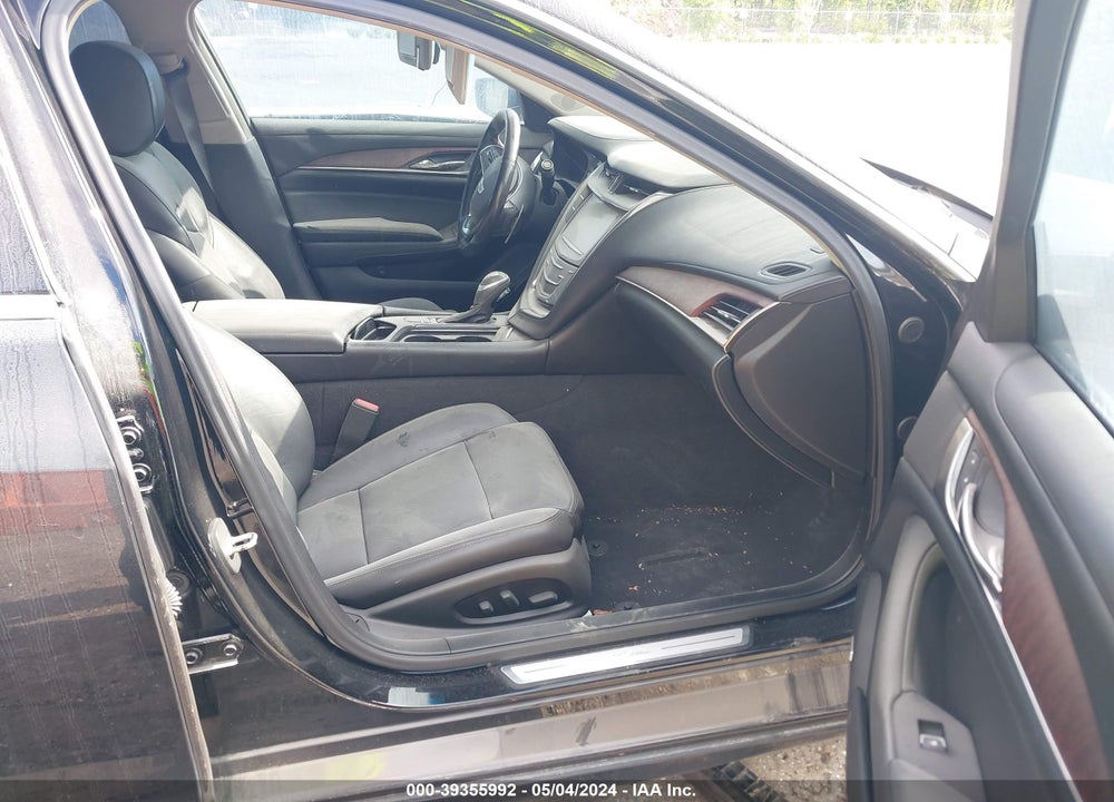 2017 CADILLAC CTS LUXURY VIN: 1G6AX5SX3H0156961