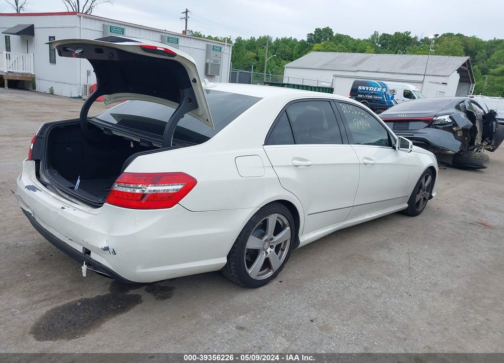 2011 MERCEDES-BENZ E 350 4MATIC VIN: WDDHF8HB1BA485788