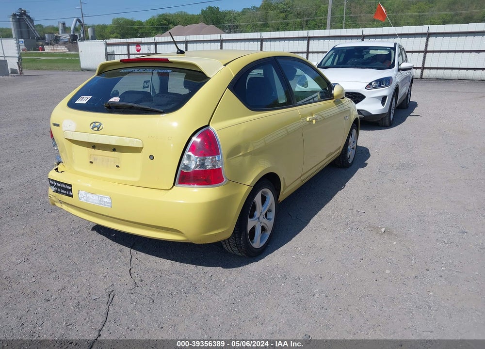 2008 HYUNDAI ACCENT SE VIN: KMHCN36C48U069338