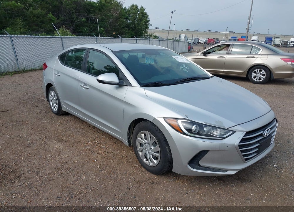 2017 HYUNDAI ELANTRA SE VIN: 5NPD74LFXHH127180