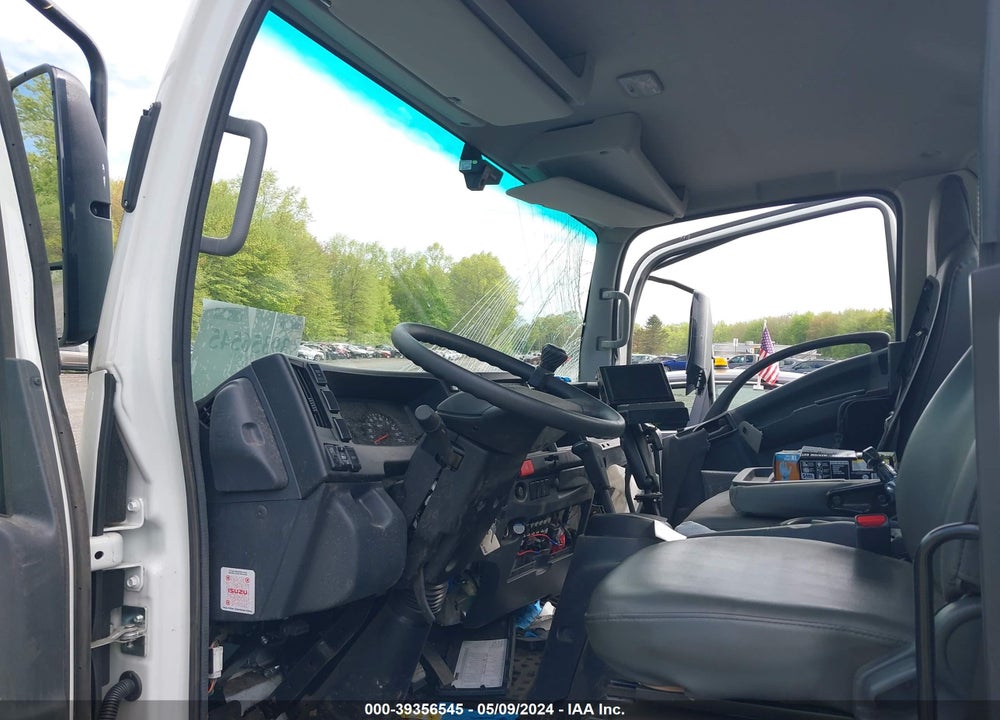 2024 ISUZU NPR HD VIN: 54DC4W1D6RS206930