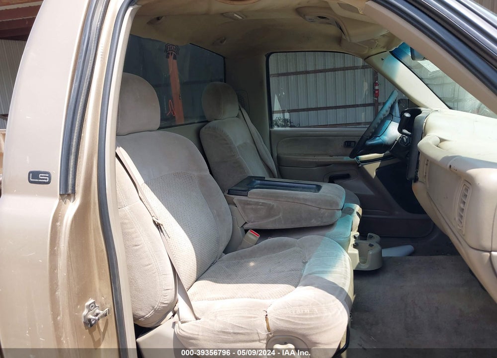 2001 CHEVROLET SILVERADO 1500 LS VIN: 1GCEK14T81Z110950