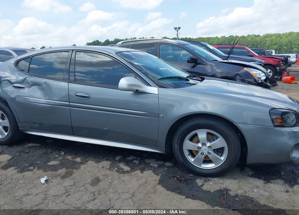 2007 PONTIAC GRAND PRIX VIN: 2G2WP552671184005