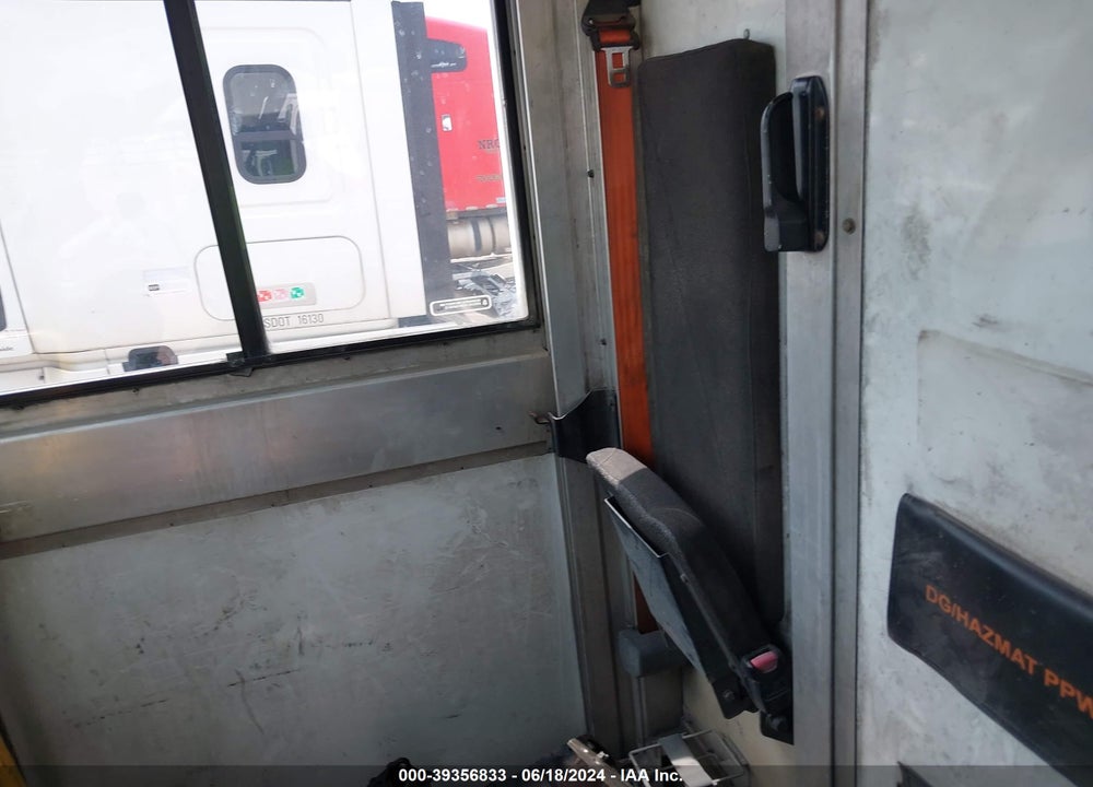 2013 ISUZU COMMERCIAL VAN VIN: JALB4T174D7W00221
