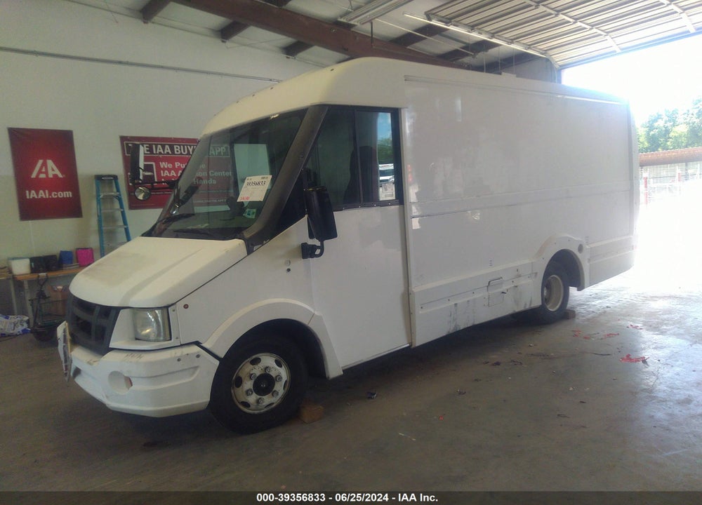 2013 ISUZU COMMERCIAL VAN VIN: JALB4T174D7W00221
