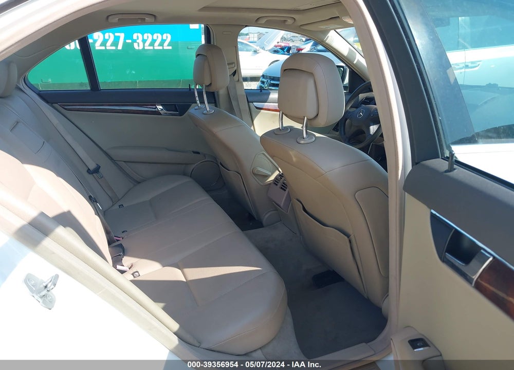 2009 MERCEDES-BENZ C 300 VIN: WDDGF81X79R085067