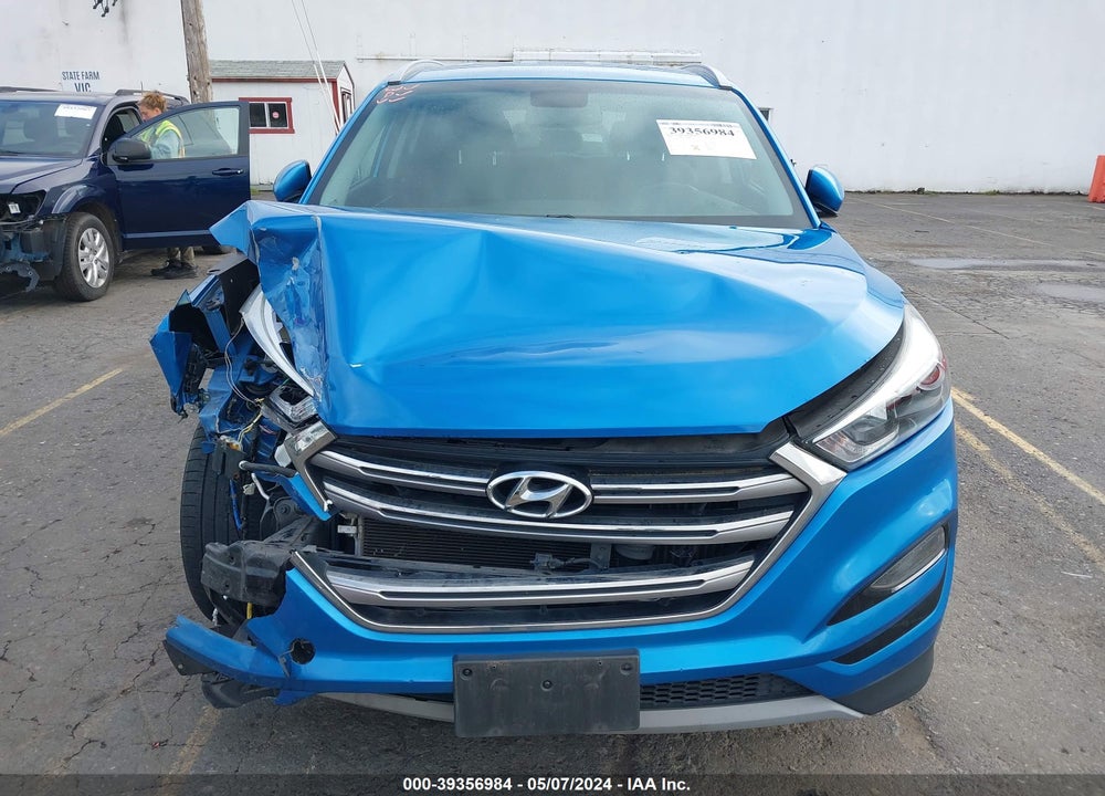 2017 HYUNDAI TUCSON LIMITED VIN: KM8J3CA26HU356305