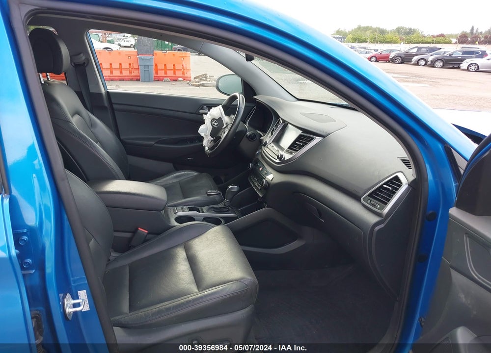 2017 HYUNDAI TUCSON LIMITED VIN: KM8J3CA26HU356305