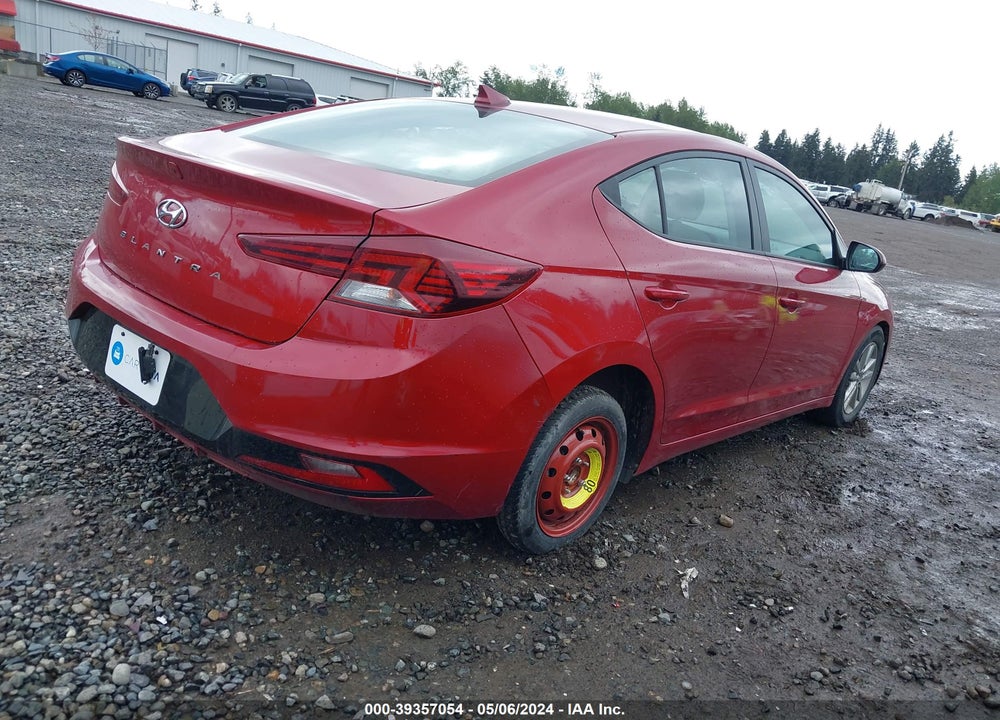 2019 HYUNDAI ELANTRA SEL VIN: KMHD84LF7KU747412