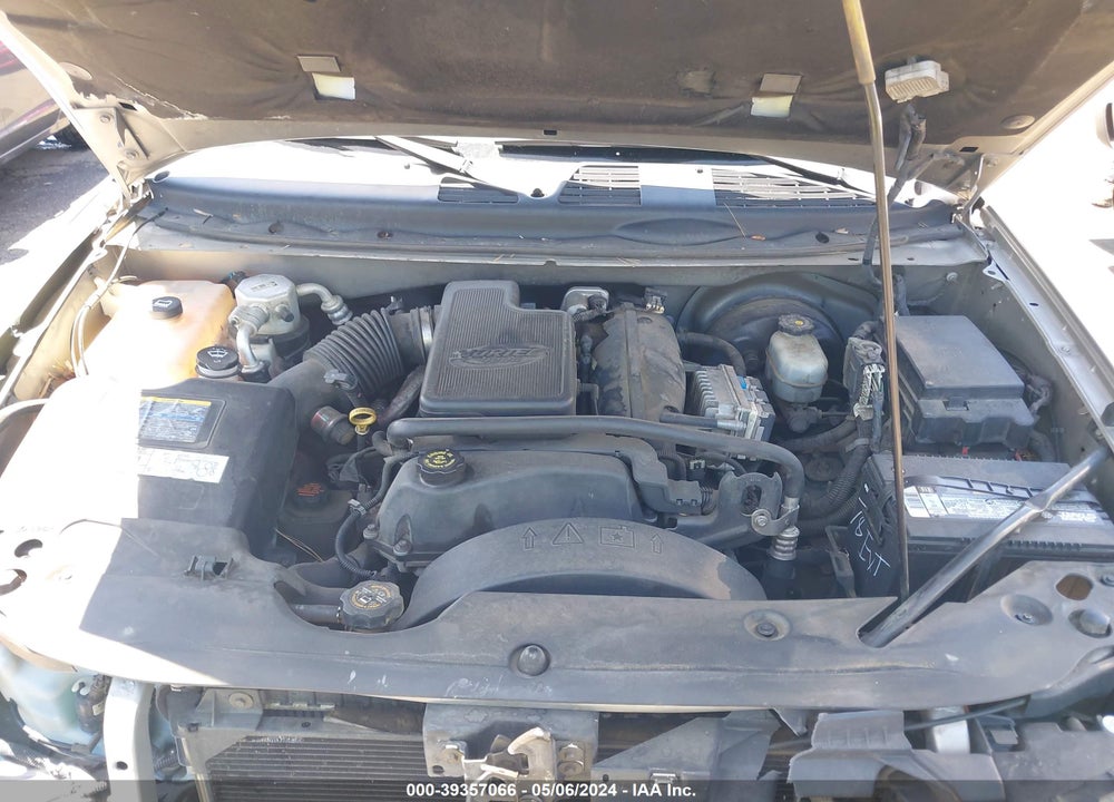 2002 OLDSMOBILE BRAVADA VIN: 1GHDT13S122181428