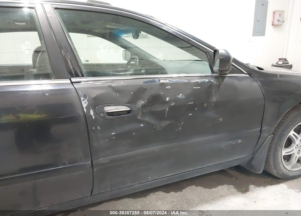 2000 ACURA TL 3.2 VIN: 19UUA5665YA061665