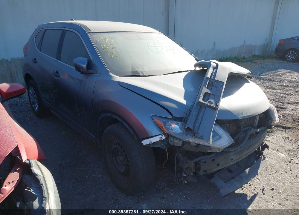 2017 NISSAN ROGUE S VIN: KNMAT2MT0HP525896