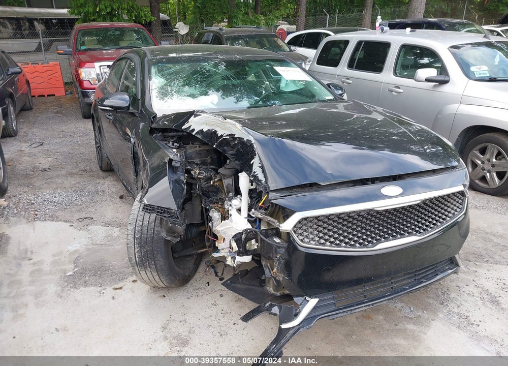2017 KIA CADENZA PREMIUM VIN: KNALC4J18H5061661
