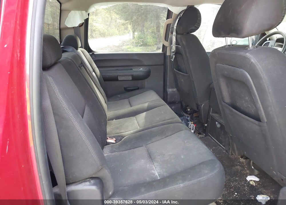 2011 CHEVROLET SILVERADO 1500 LT VIN: 3GCPKSE36BG103333