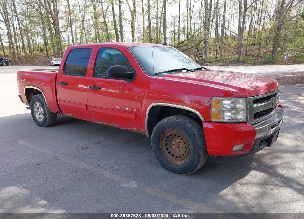 2011 CHEVROLET SILVERADO 1500 LT VIN: 3GCPKSE36BG103333