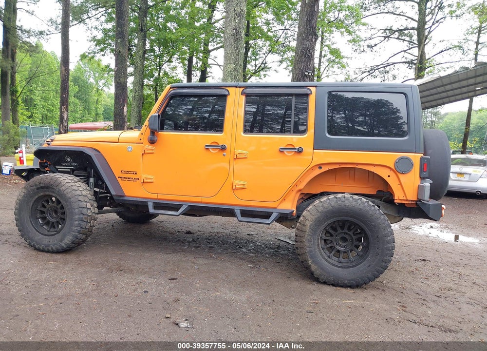 2012 JEEP WRANGLER UNLIMITED SPORT VIN: 1C4BJWDG0CL167235