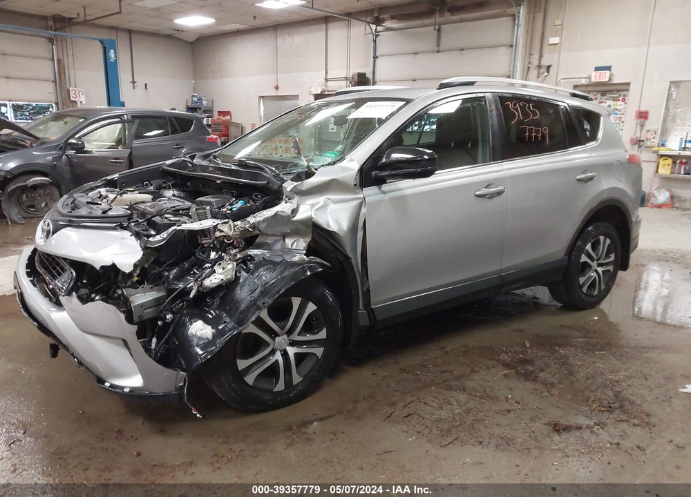 2016 TOYOTA RAV4 LE VIN: 2T3BFREV5GW491879