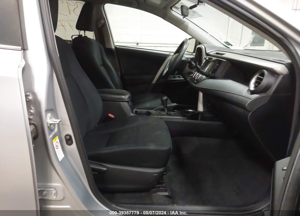 2016 TOYOTA RAV4 LE VIN: 2T3BFREV5GW491879