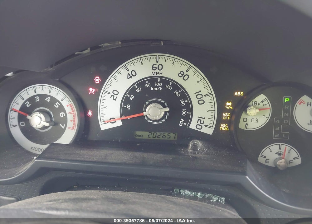 2007 TOYOTA FJ CRUISER VIN: JTEBU11F970073900