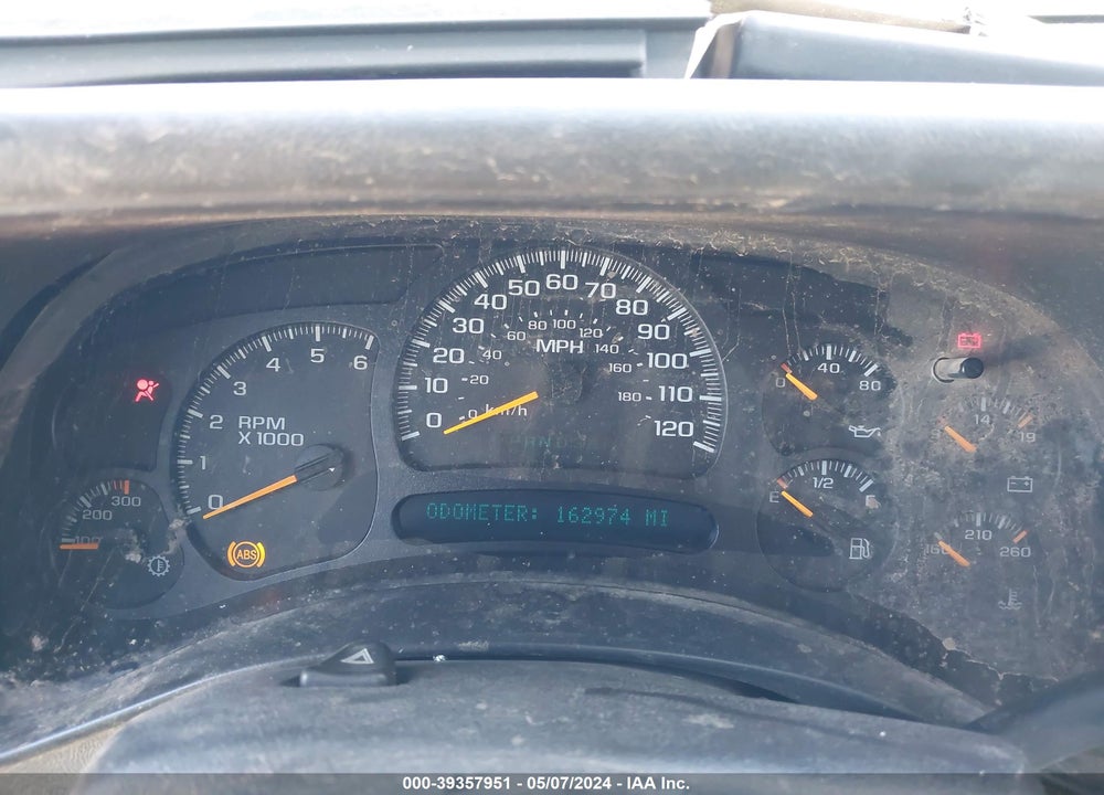 2004 CHEVROLET SILVERADO 2500HD LS VIN: 1GCHK23U84F158273