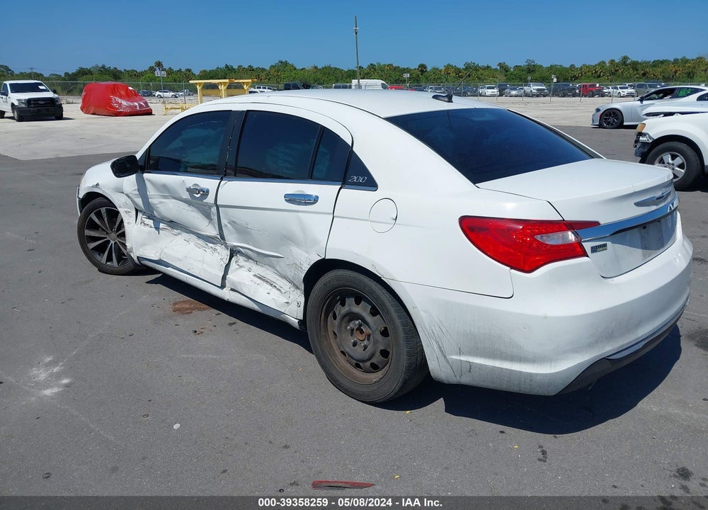 2013 CHRYSLER 200 LIMITED VIN: 1C3CCBCGXDN635961