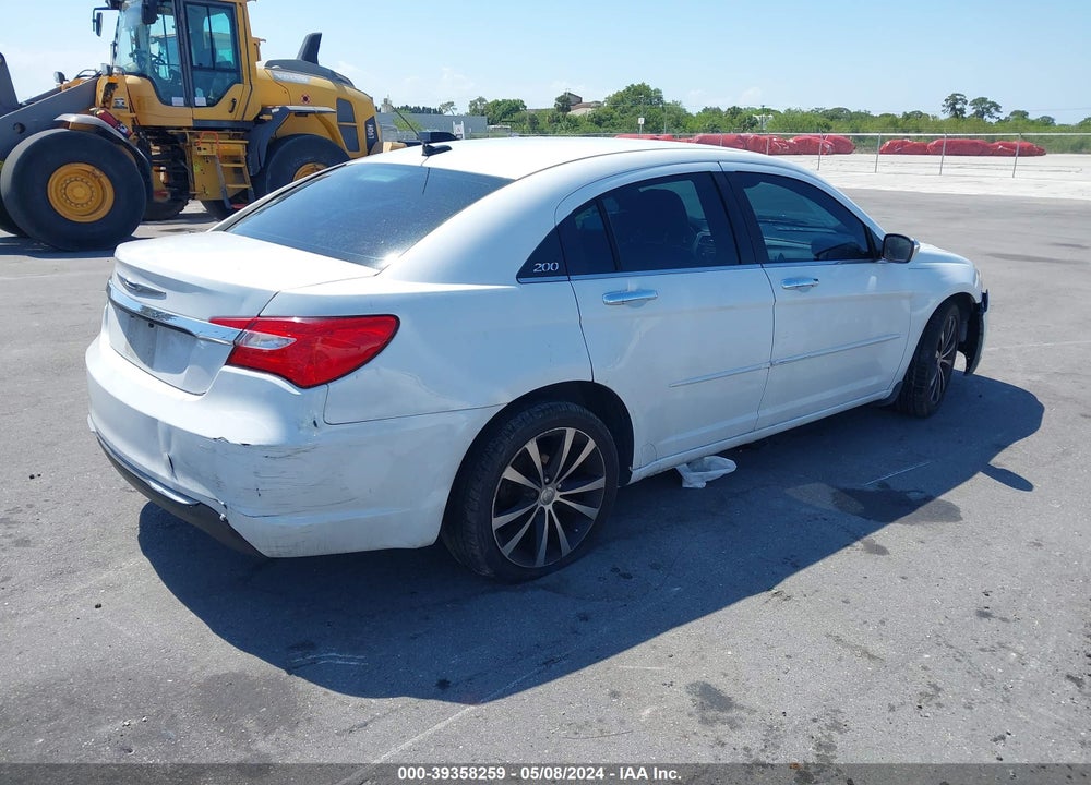 2013 CHRYSLER 200 LIMITED VIN: 1C3CCBCGXDN635961
