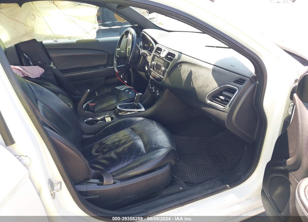 2013 CHRYSLER 200 LIMITED VIN: 1C3CCBCGXDN635961