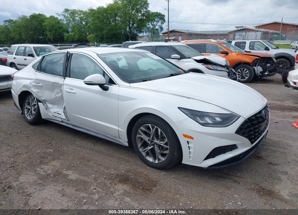 2021 HYUNDAI SONATA SEL VIN: KMHL64JA6MA152600