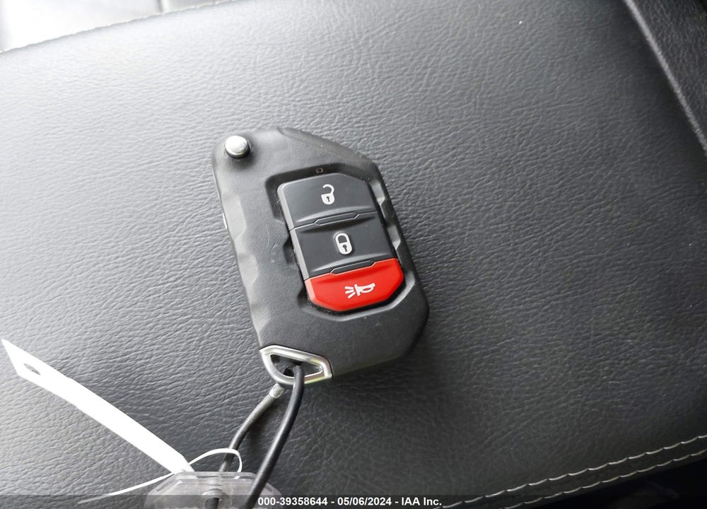 2023 JEEP WRANGLER 4XE SAHARA 4X4 VIN: 1C4JJXP66PW660992