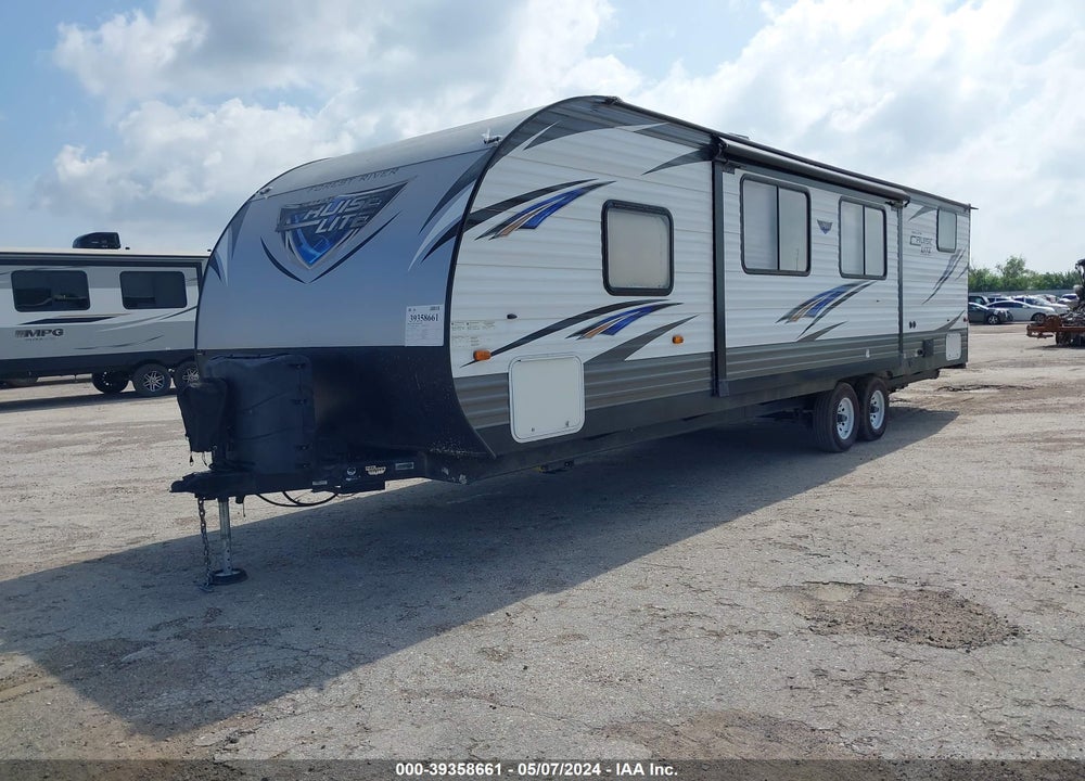 2017 FOREST RIVER SALEM CRUISE LITE T282QBXL VIN: 4X4TSMD20HE021742