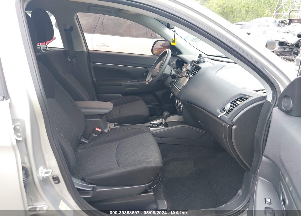 2022 MITSUBISHI OUTLANDER SPORT VIN: JA4APUAU5NU003253
