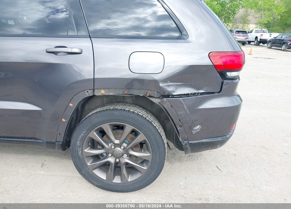 2016 JEEP GRAND CHEROKEE VIN: 1C4RJFBGXGC367031