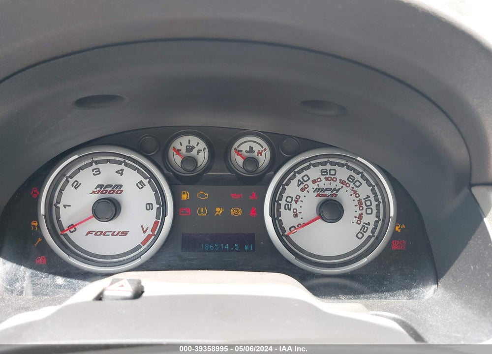 2010 FORD FOCUS SE VIN: 1FAHP3FN4AW126658