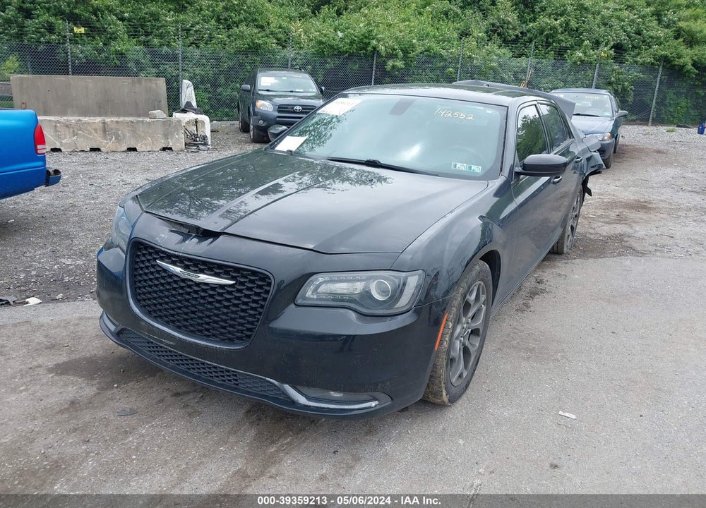 2016 CHRYSLER 300 VIN: 2C3CCAGG2GH142552