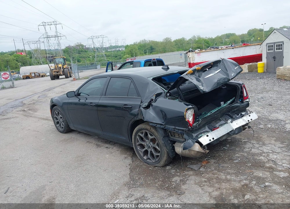 2016 CHRYSLER 300 VIN: 2C3CCAGG2GH142552