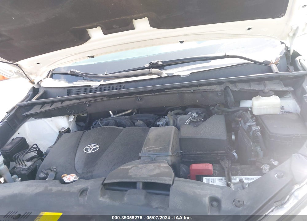 2019 TOYOTA HIGHLANDER XLE VIN: 5TDJZRFH8KS566290