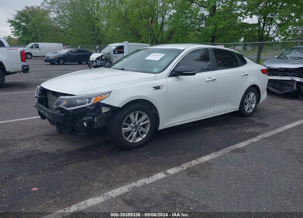 2016 KIA OPTIMA LX VIN: KNAGT4L39G5081660